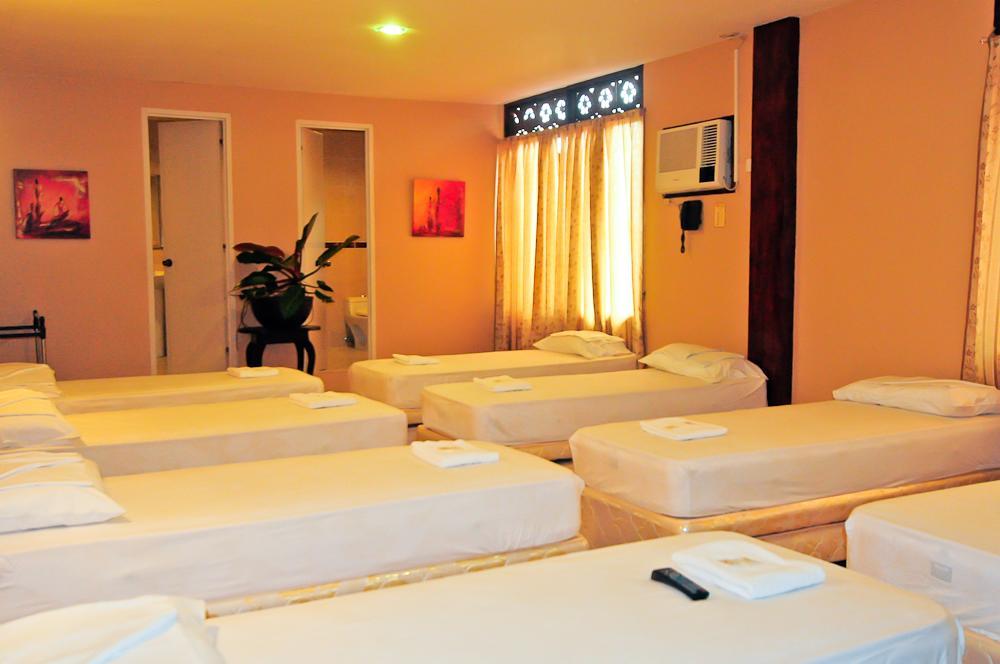 The Royal Coast Tourist Inn Panglao City Exterior foto