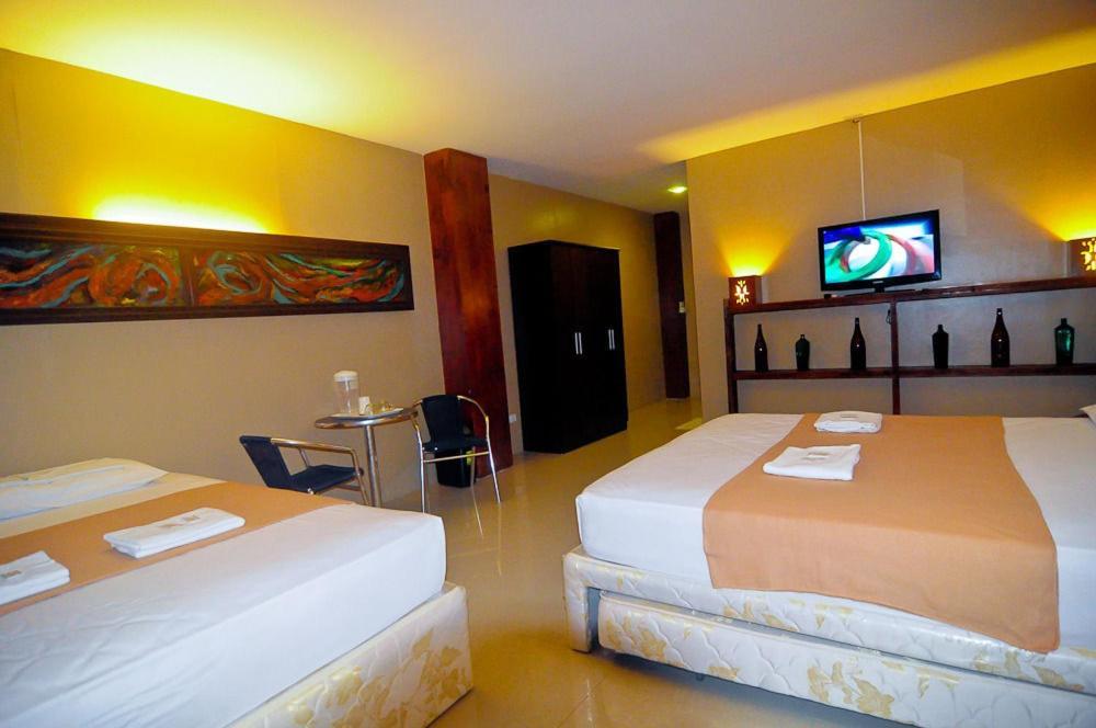 The Royal Coast Tourist Inn Panglao City Exterior foto
